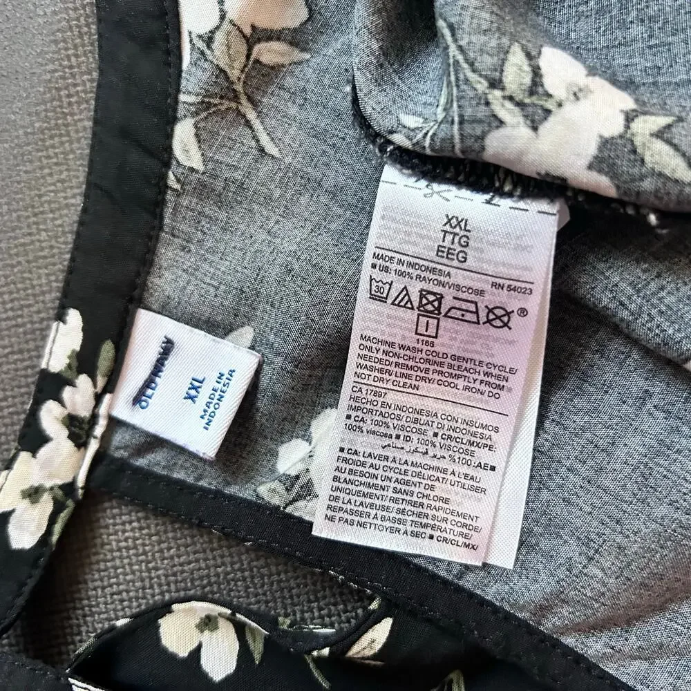 Old Navy Top Tank Black Floral Fairy Coquette Boho Keyhole Pleated XXL Summer - Picture 8 of 9